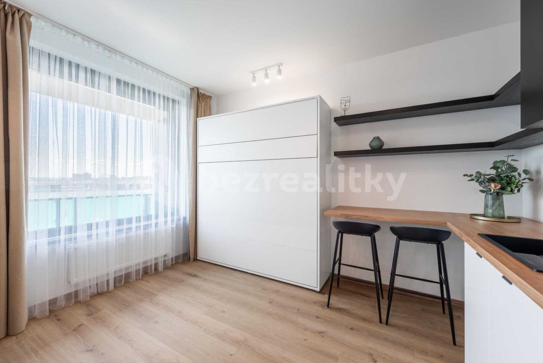 Pronájem bytu 1+kk 32 m², Praha, Praha Pronájem bytu 1+kk 32 m², Praha, Praha