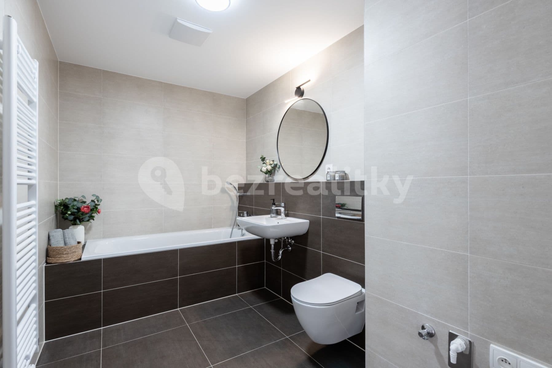 Pronájem bytu 1+kk 32 m², Praha, Praha Pronájem bytu 1+kk 32 m², Praha, Praha