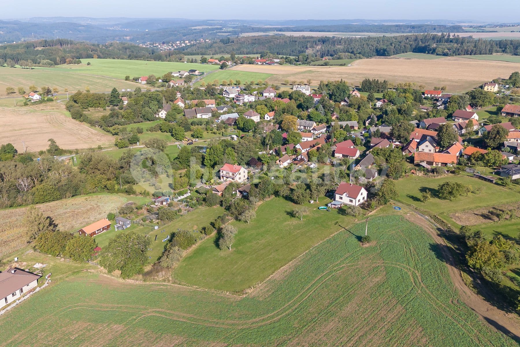 Prodej pozemku 1.800 m², Podveky, Podveky, Středočeský kraj Prodej pozemku 1.800 m², Podveky, Podveky, Středočeský kraj