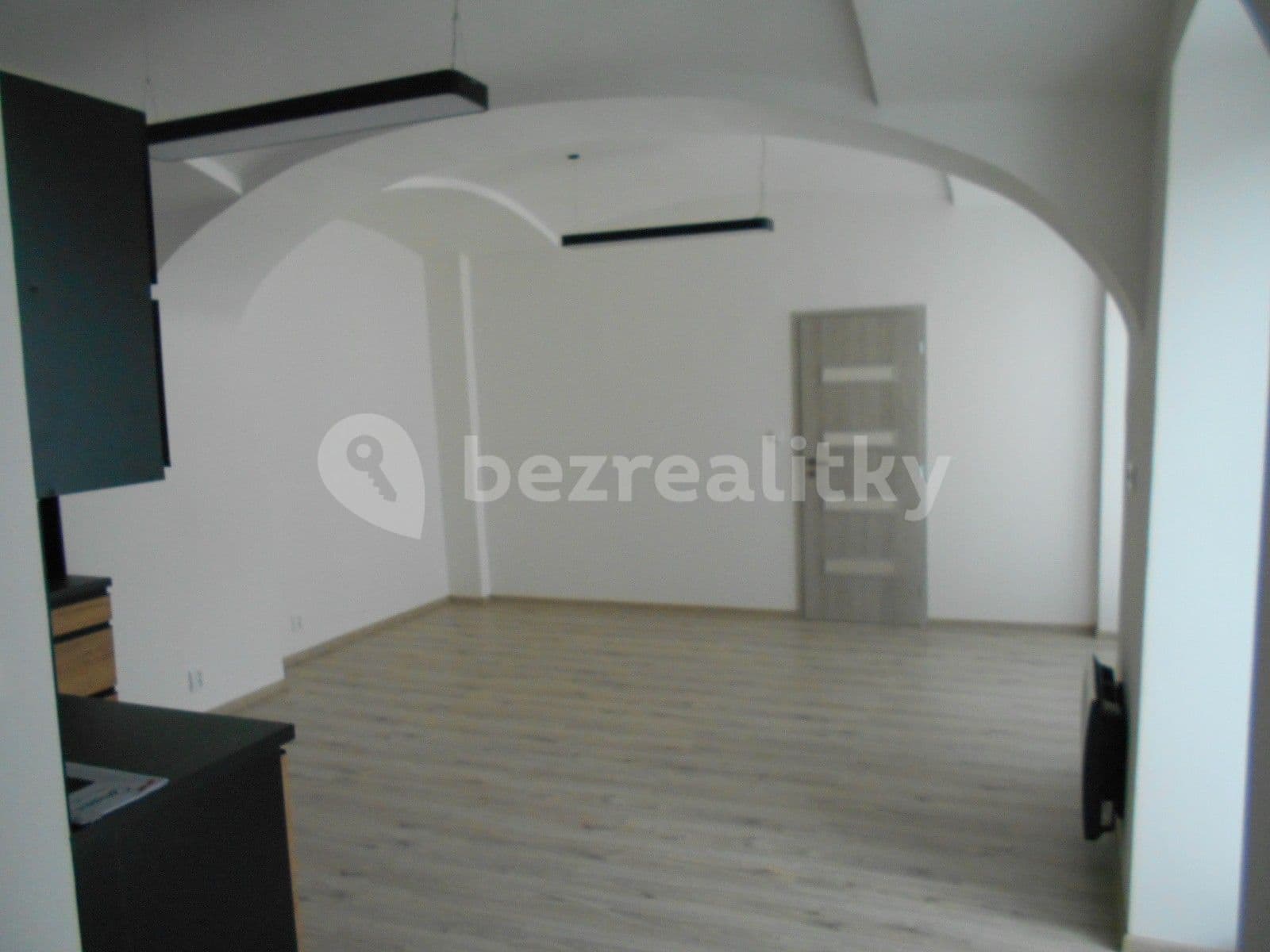 Pronájem bytu 2+kk 57 m², Česká, Louny, Ústecký kraj Pronájem bytu 2+kk 57 m², Česká, Louny, Ústecký kraj