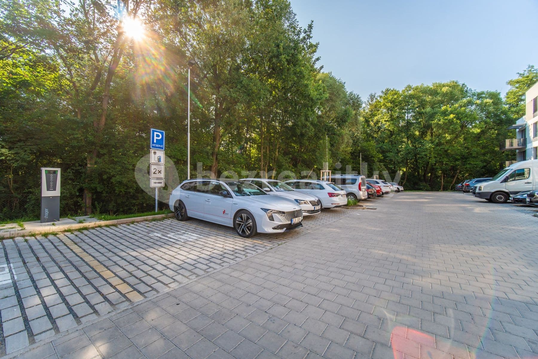 Pronájem bytu 1+kk 43 m², Nurmiho, Praha, Praha Pronájem bytu 1+kk 43 m², Nurmiho, Praha, Praha