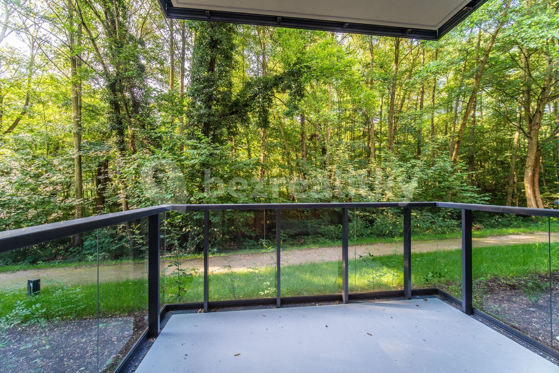 Pronájem bytu 1+kk 43 m², Nurmiho, Praha, Praha Pronájem bytu 1+kk 43 m², Nurmiho, Praha, Praha