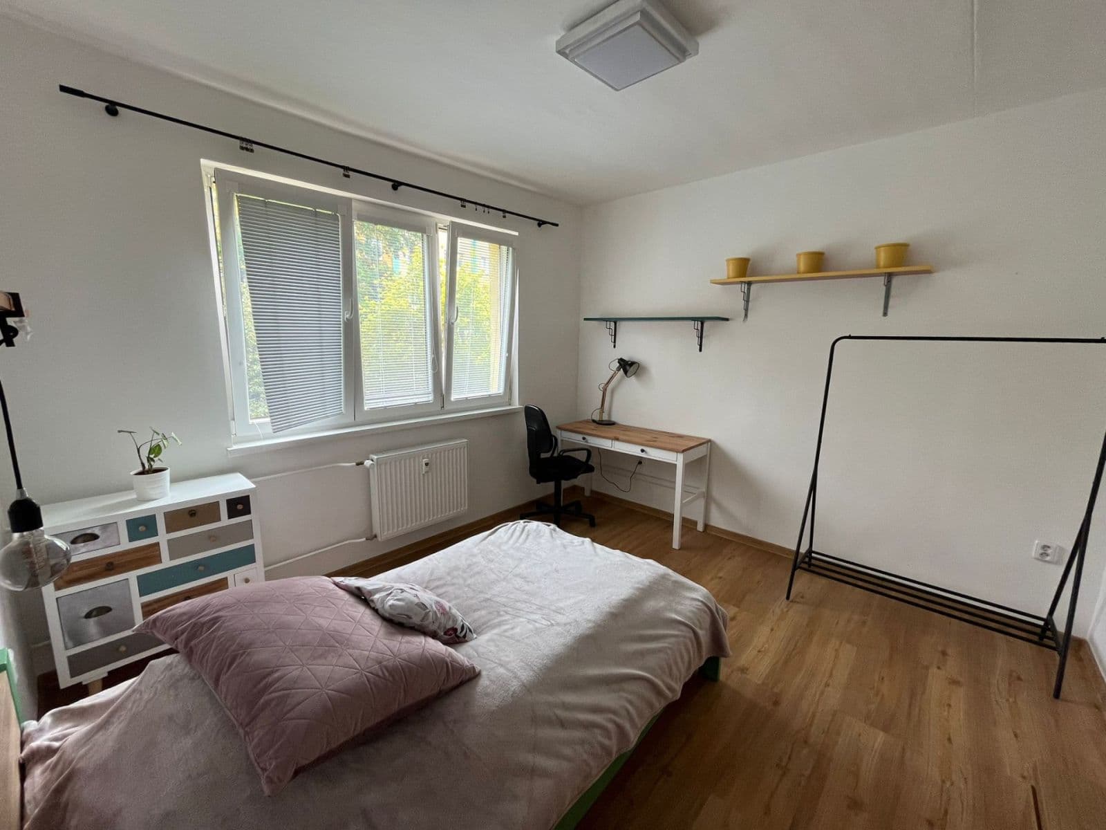 Pronájem bytu 3+1 70 m², Herálecká Ⅲ, Praha, Praha Pronájem bytu 3+1 70 m², Herálecká Ⅲ, Praha, Praha