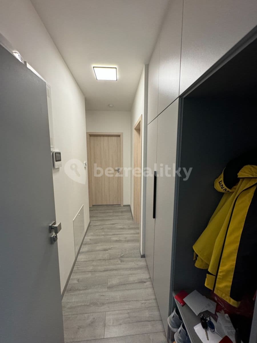Pronájem bytu 3+kk 65 m², Na Dražkách, Beroun, Středočeský kraj Pronájem bytu 3+kk 65 m², Na Dražkách, Beroun, Středočeský kraj