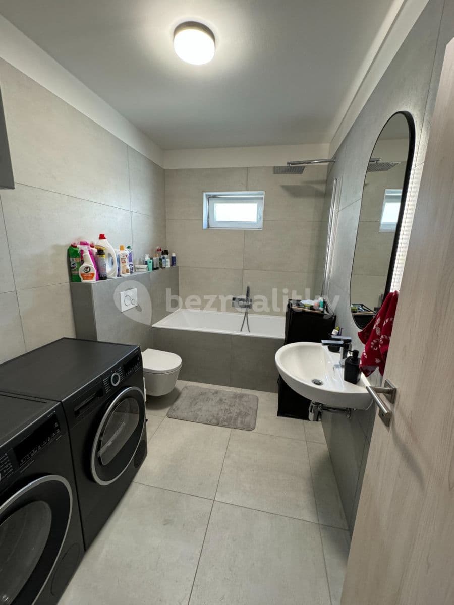 Pronájem bytu 3+kk 65 m², Na Dražkách, Beroun, Středočeský kraj Pronájem bytu 3+kk 65 m², Na Dražkách, Beroun, Středočeský kraj
