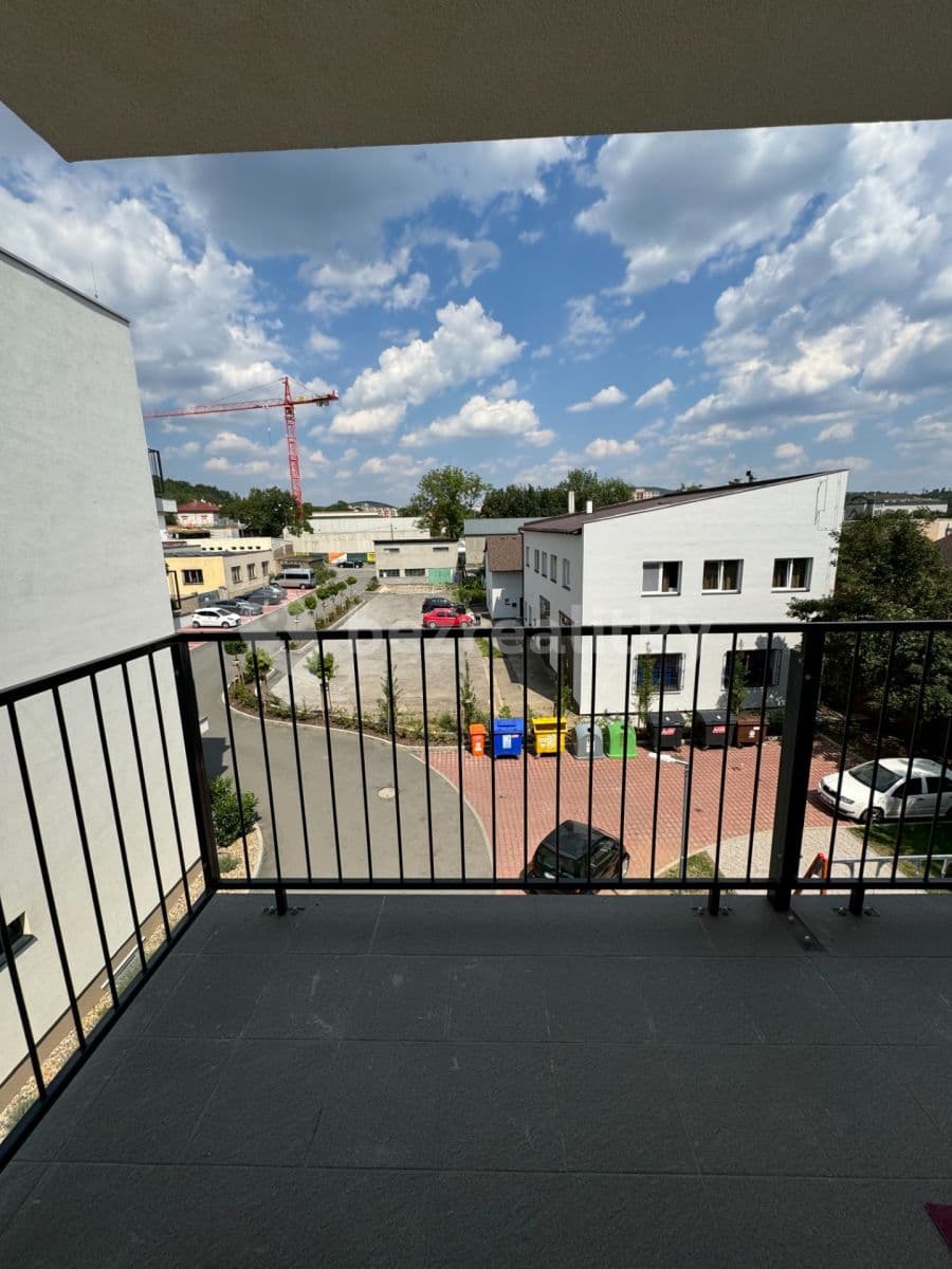 Pronájem bytu 3+kk 65 m², Na Dražkách, Beroun, Středočeský kraj Pronájem bytu 3+kk 65 m², Na Dražkách, Beroun, Středočeský kraj