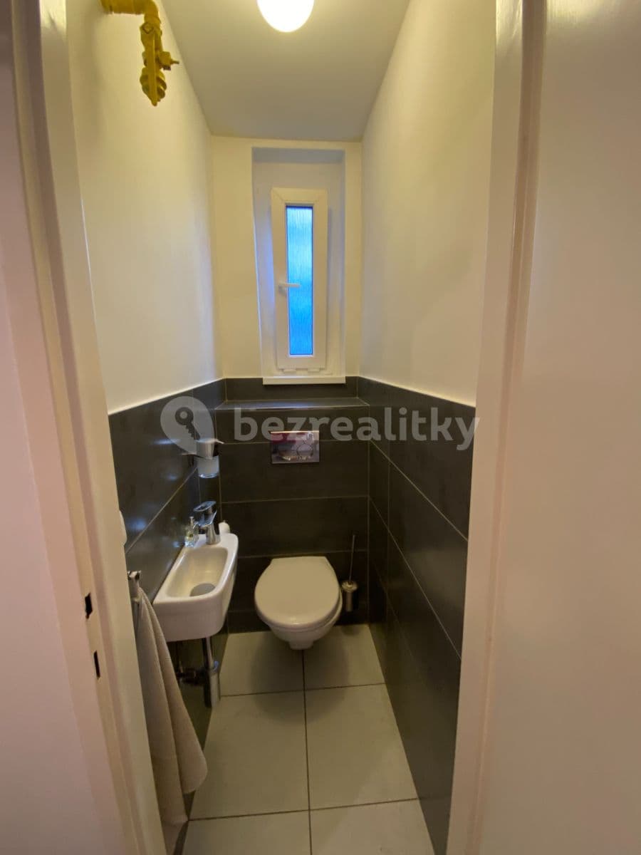 Pronájem bytu 3+kk 72 m², Grafická, Praha, Praha Pronájem bytu 3+kk 72 m², Grafická, Praha, Praha