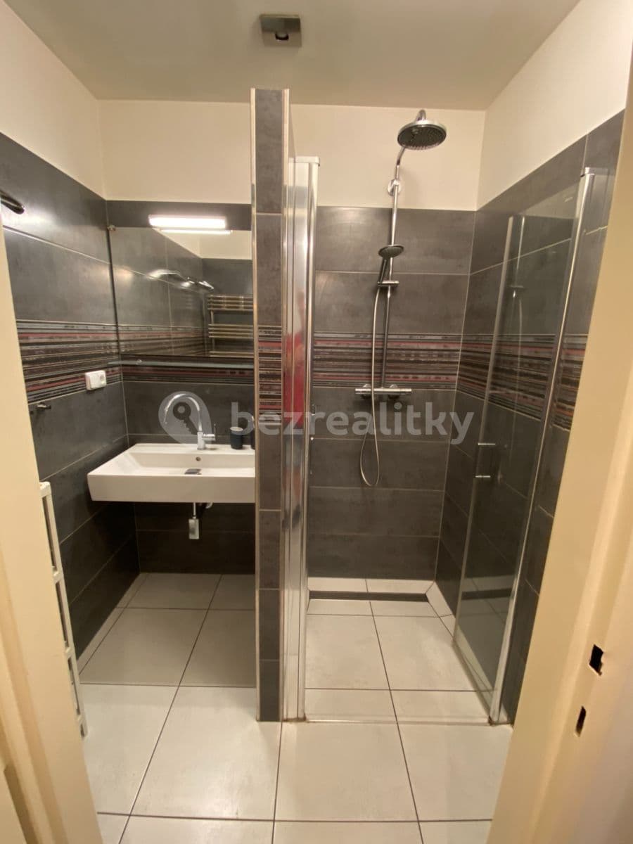 Pronájem bytu 3+kk 72 m², Grafická, Praha, Praha Pronájem bytu 3+kk 72 m², Grafická, Praha, Praha