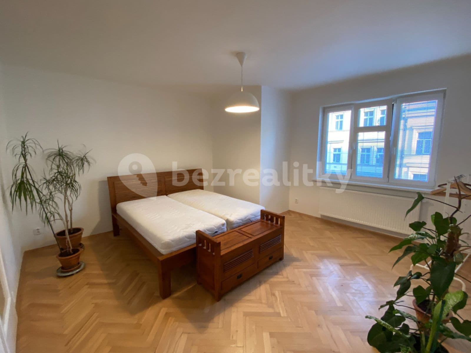 Pronájem bytu 3+kk 72 m², Grafická, Praha, Praha Pronájem bytu 3+kk 72 m², Grafická, Praha, Praha