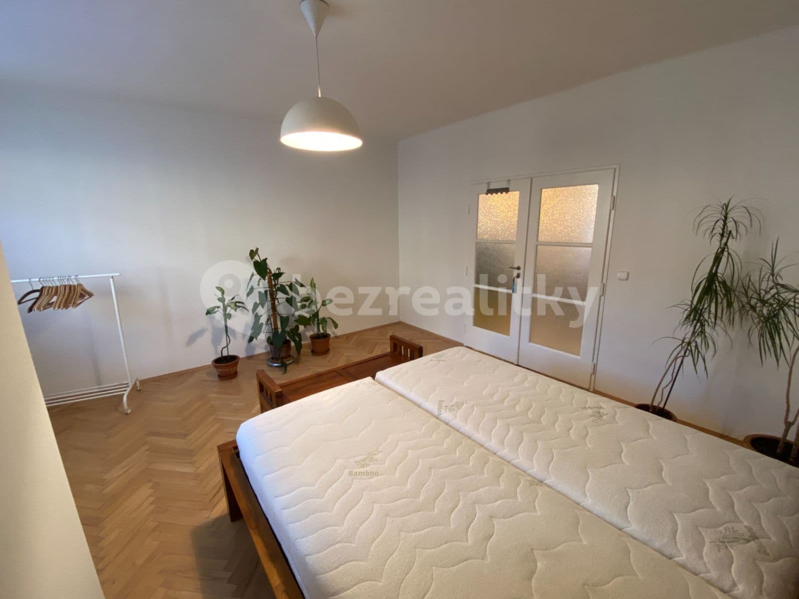 Pronájem bytu 3+kk 72 m², Grafická, Praha, Praha Pronájem bytu 3+kk 72 m², Grafická, Praha, Praha