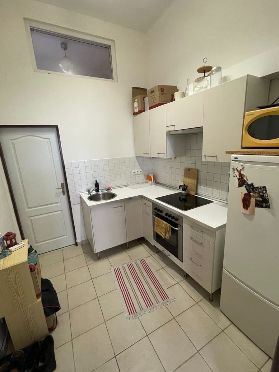 Pronájem bytu 1+kk 32 m², Jeronýmova, Praha, Praha Pronájem bytu 1+kk 32 m², Jeronýmova, Praha, Praha