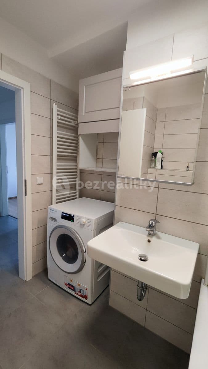 Pronájem bytu 2+kk 44 m², V Závětří, Praha, Praha Pronájem bytu 2+kk 44 m², V Závětří, Praha, Praha