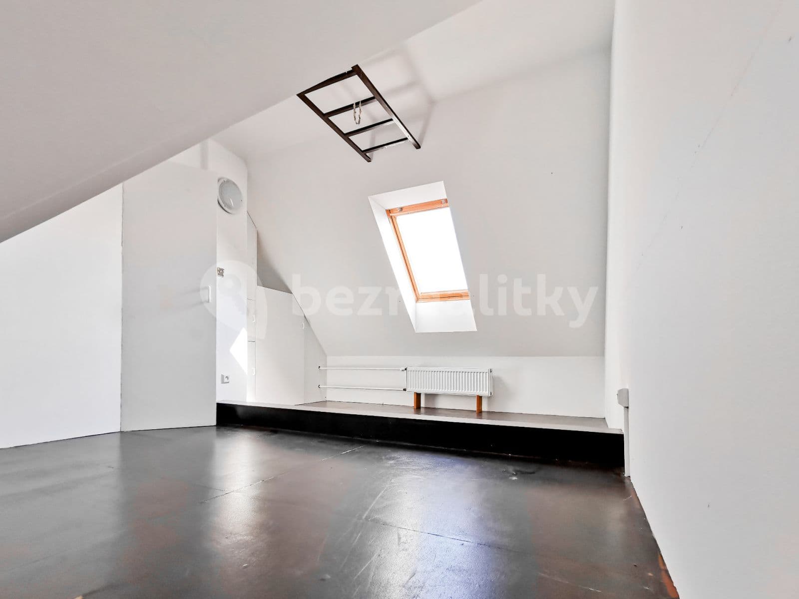 Pronájem bytu 2+1 86 m², Synkovská, Praha, Praha Pronájem bytu 2+1 86 m², Synkovská, Praha, Praha
