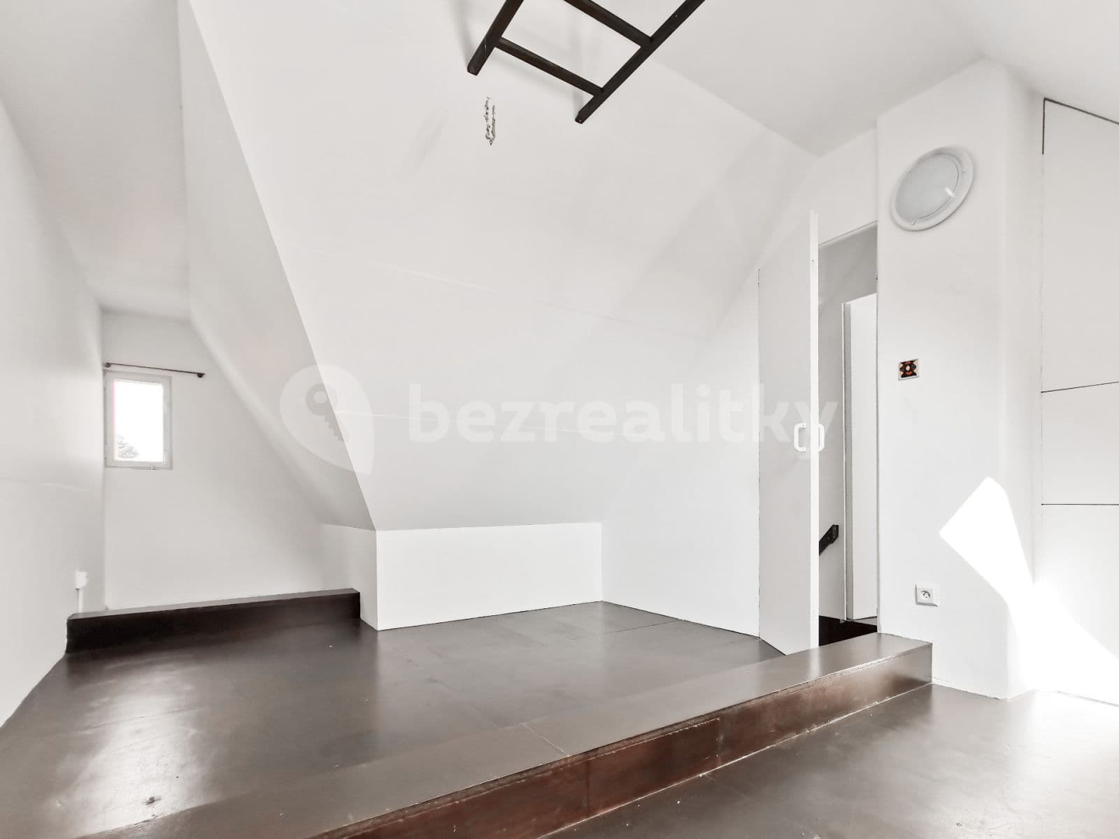 Pronájem bytu 2+1 86 m², Synkovská, Praha, Praha Pronájem bytu 2+1 86 m², Synkovská, Praha, Praha