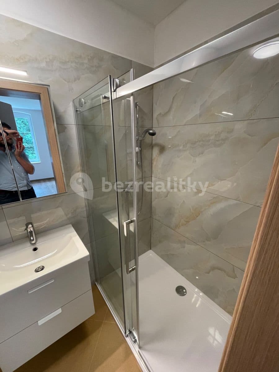 Pronájem bytu 2+1 62 m², Rynoltická, Liberec, Liberecký kraj Pronájem bytu 2+1 62 m², Rynoltická, Liberec, Liberecký kraj