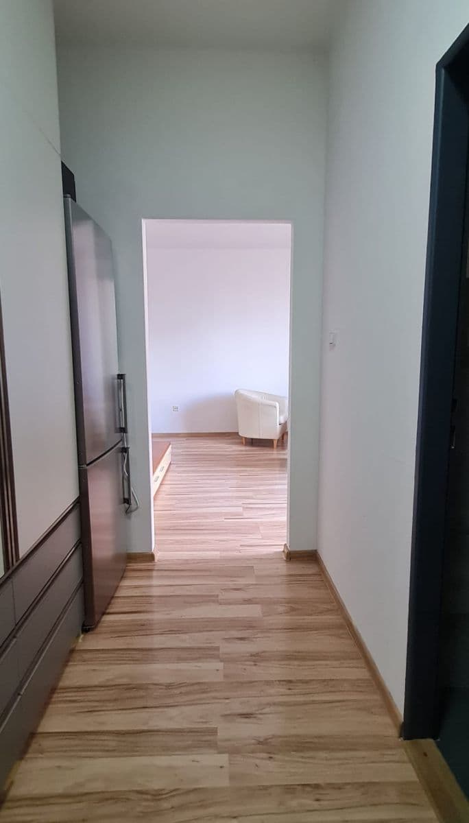 Pronájem bytu 2+kk 44 m², Amálská, Kladno, Středočeský kraj Pronájem bytu 2+kk 44 m², Amálská, Kladno, Středočeský kraj
