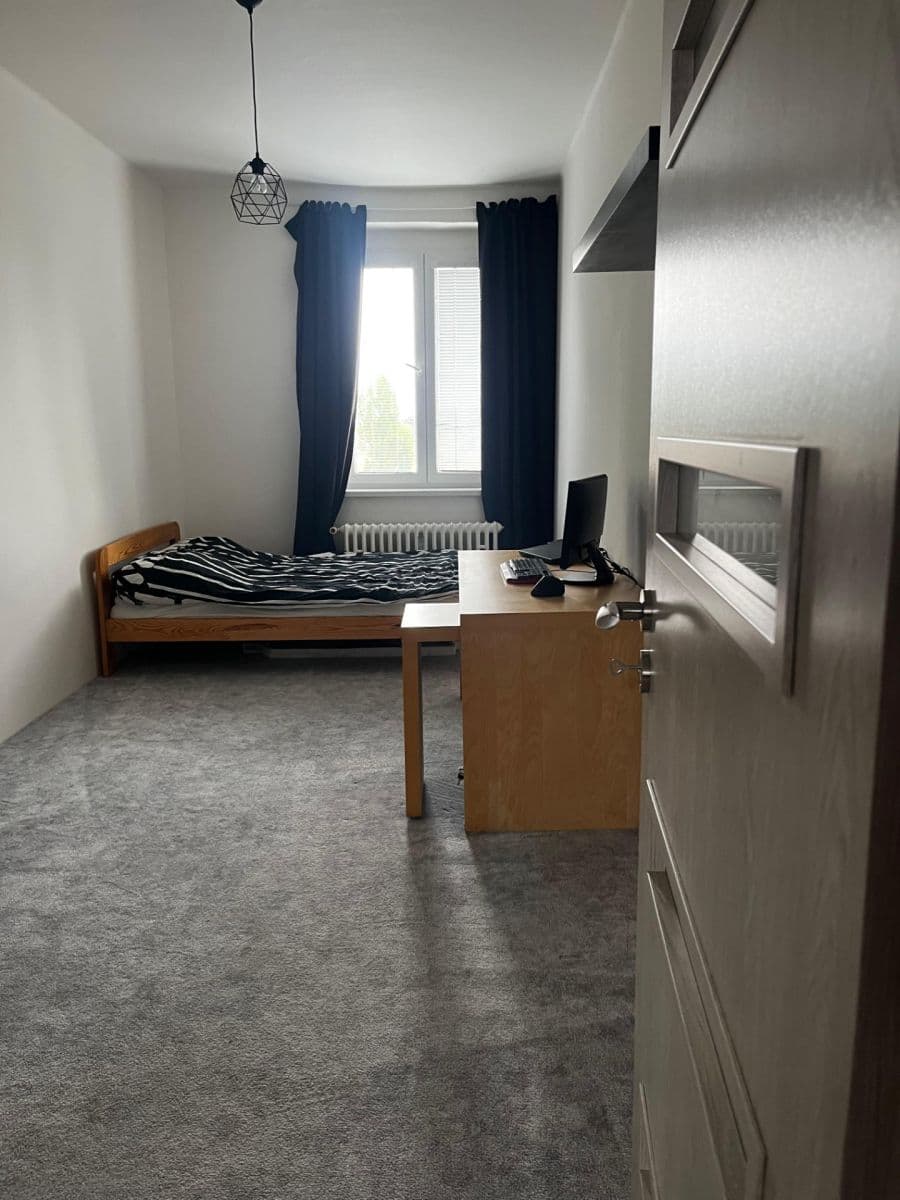 Pronájem bytu 2+kk 44 m², Amálská, Kladno, Středočeský kraj Pronájem bytu 2+kk 44 m², Amálská, Kladno, Středočeský kraj