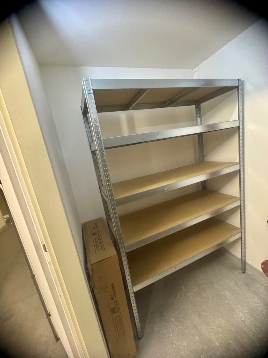 Pronájem nebytového prostoru 3 m², Děčínská, Praha, Praha Pronájem nebytového prostoru 3 m², Děčínská, Praha, Praha