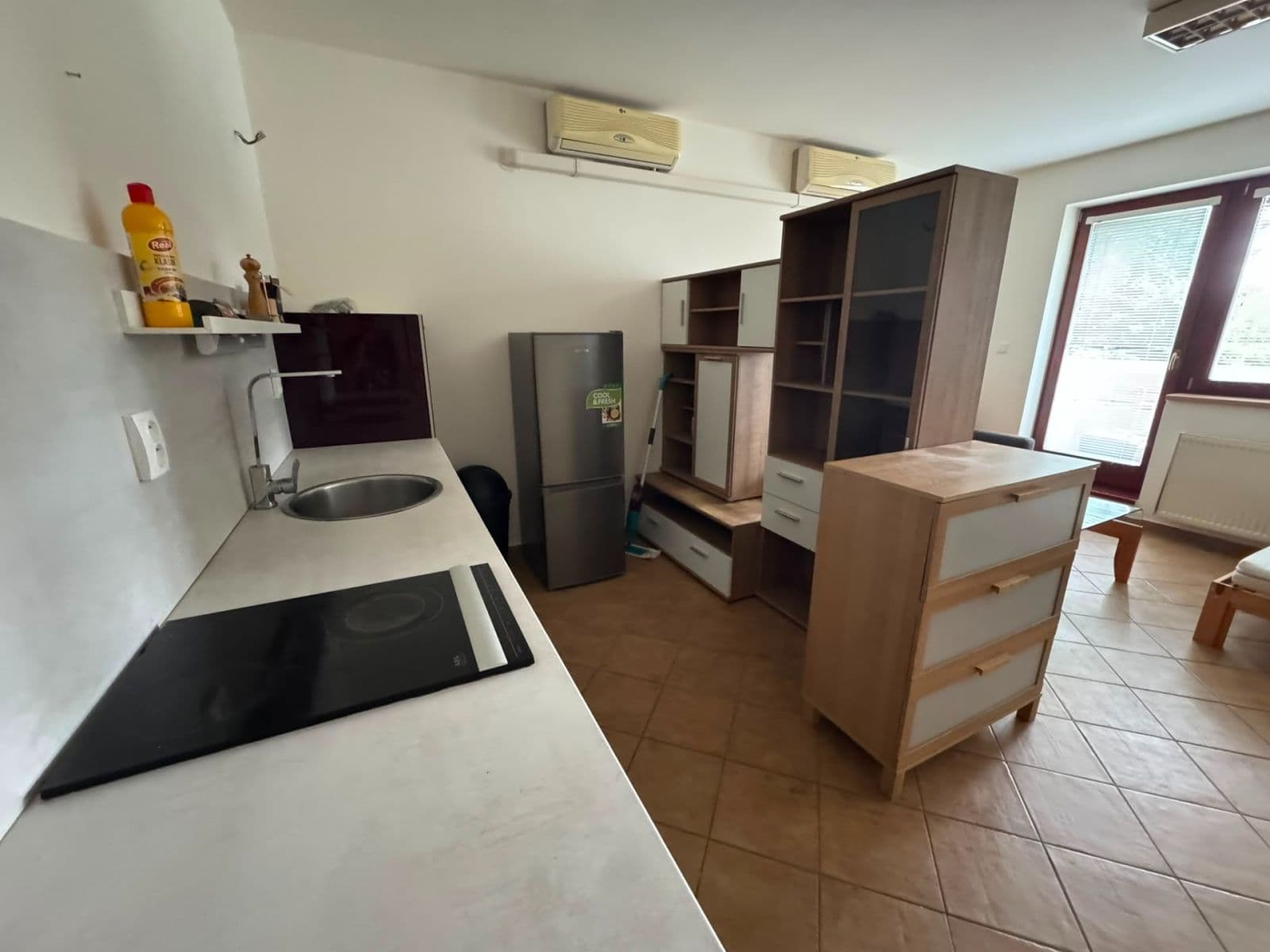 Pronájem bytu 1+kk 38 m², Praha, Praha Pronájem bytu 1+kk 38 m², Praha, Praha