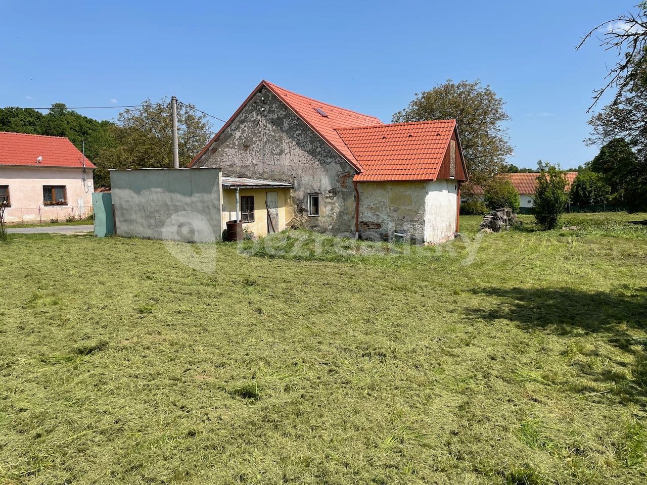Prodej domu 160 m², pozemek 2.000 m², Podmyče, Jihomoravský kraj Prodej domu 160 m², pozemek 2.000 m², Podmyče, Jihomoravský kraj