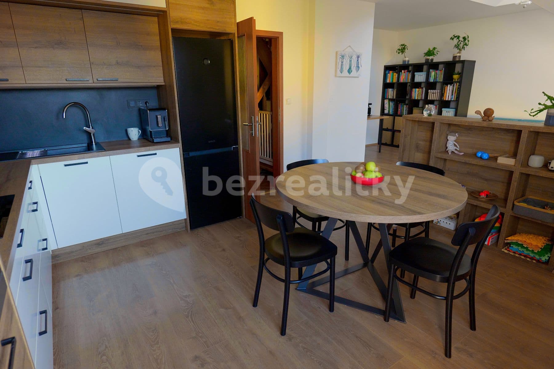 Pronájem bytu 3+kk 72 m², Metelkova, Kuřim, Jihomoravský kraj Pronájem bytu 3+kk 72 m², Metelkova, Kuřim, Jihomoravský kraj