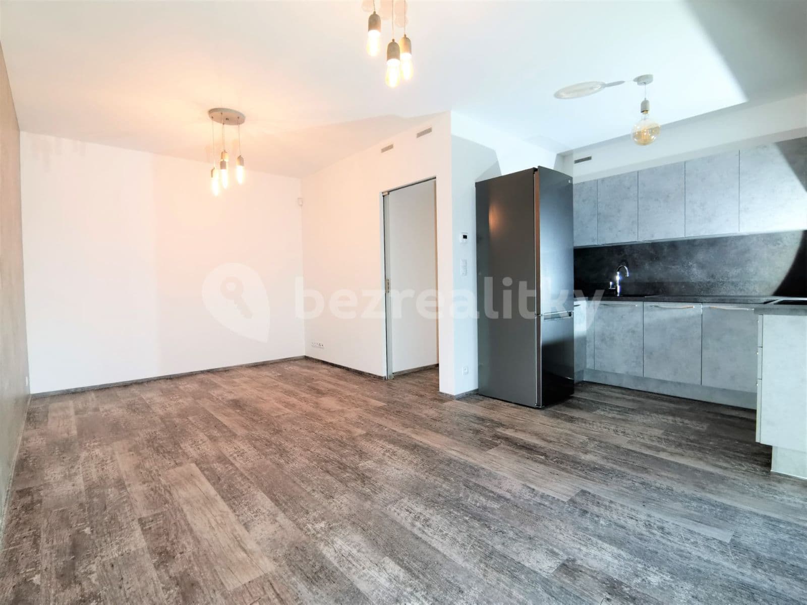 Pronájem bytu 2+kk 56 m², Kurta Konráda, Praha, Praha Pronájem bytu 2+kk 56 m², Kurta Konráda, Praha, Praha