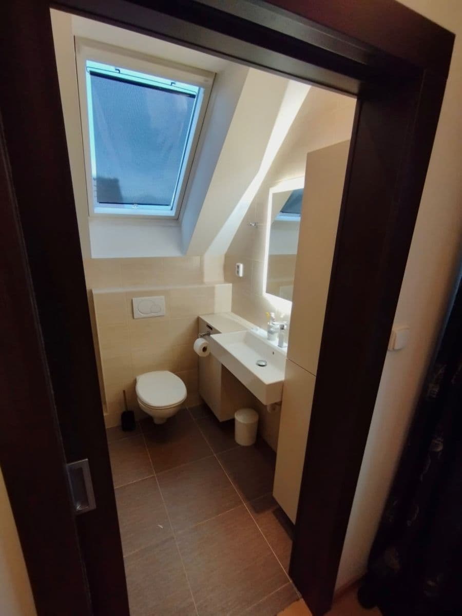 Pronájem bytu 4+kk 110 m², Štíhlice, Středočeský kraj Pronájem bytu 4+kk 110 m², Štíhlice, Středočeský kraj