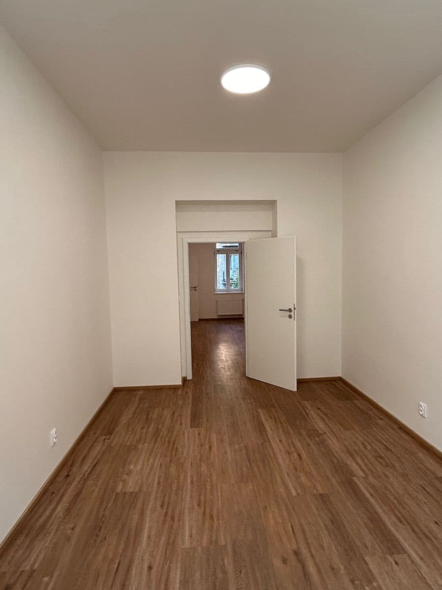 Pronájem bytu 2+kk 41 m², U Santošky, Praha, Praha Pronájem bytu 2+kk 41 m², U Santošky, Praha, Praha