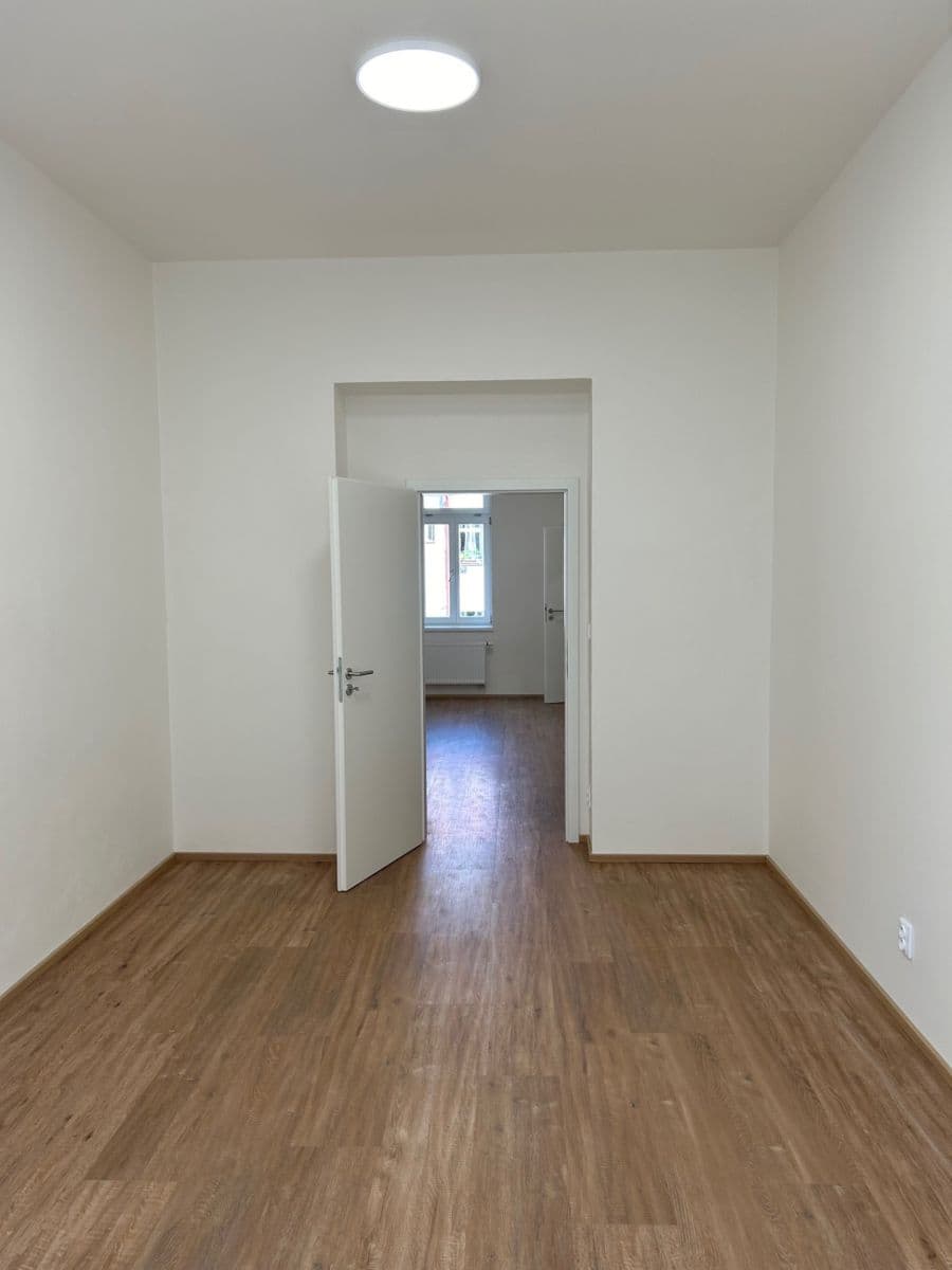 Pronájem bytu 2+kk 41 m², U Santošky, Praha, Praha Pronájem bytu 2+kk 41 m², U Santošky, Praha, Praha