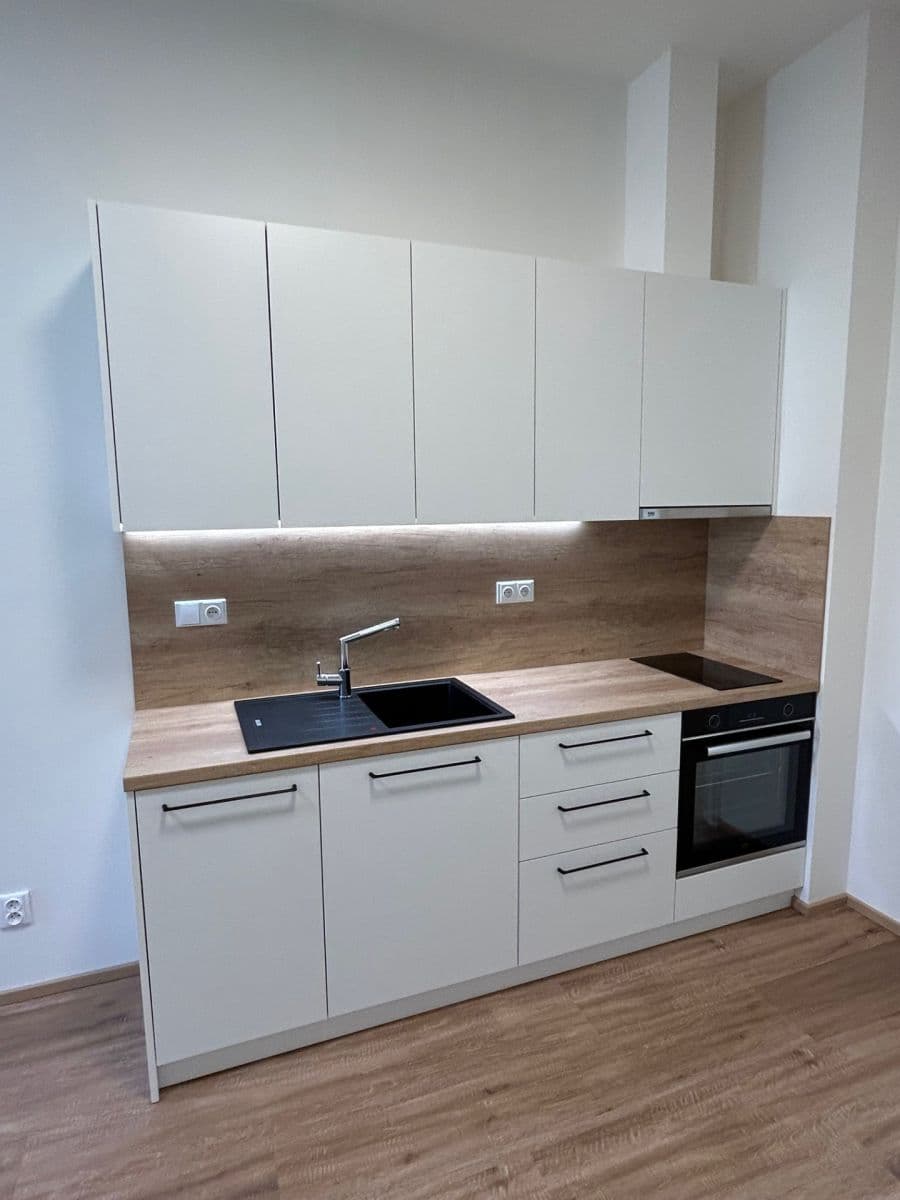 Pronájem bytu 2+kk 41 m², U Santošky, Praha, Praha Pronájem bytu 2+kk 41 m², U Santošky, Praha, Praha