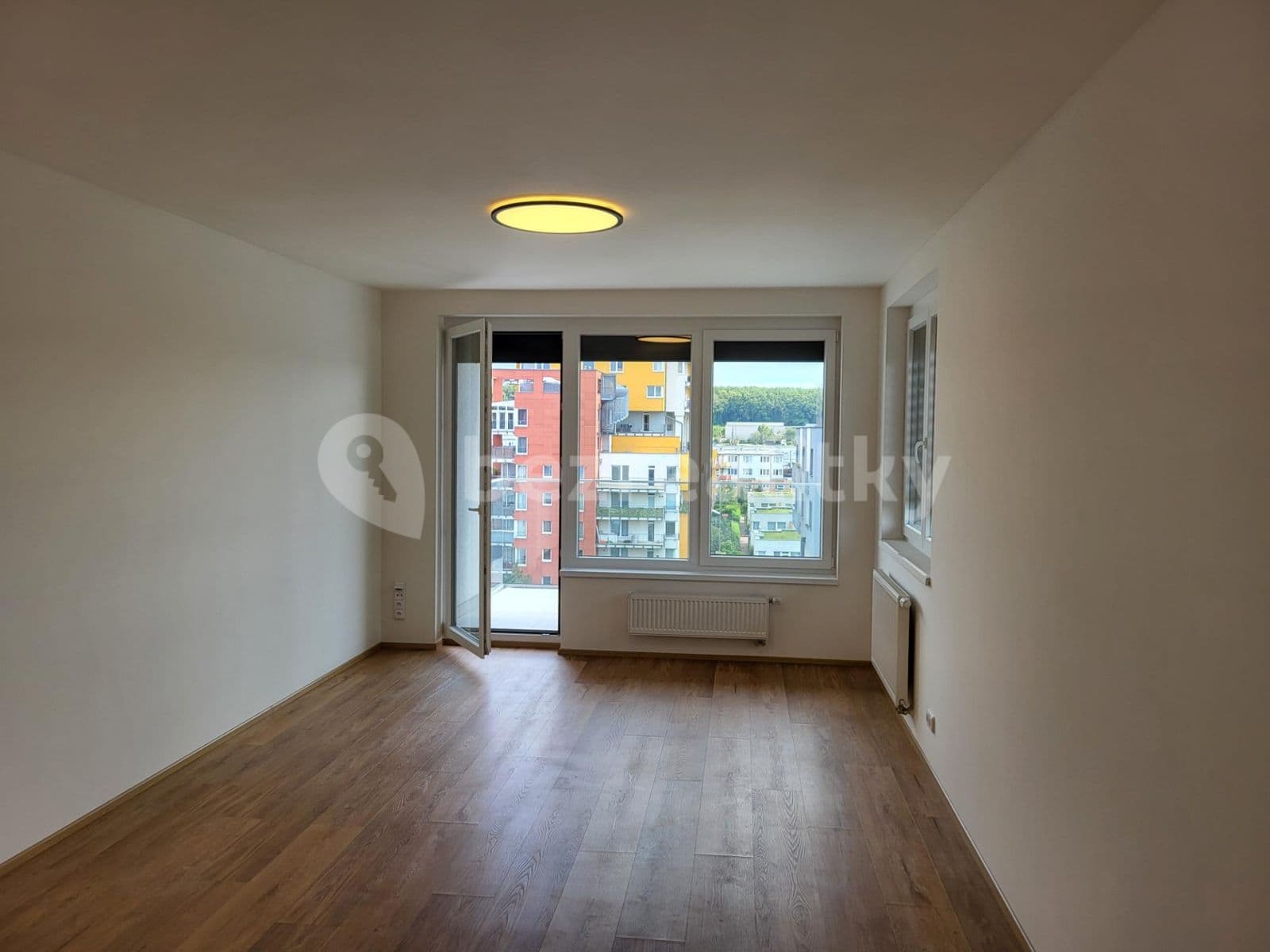 Pronájem bytu 2+kk 54 m², Pod Harfou, Praha, Praha Pronájem bytu 2+kk 54 m², Pod Harfou, Praha, Praha