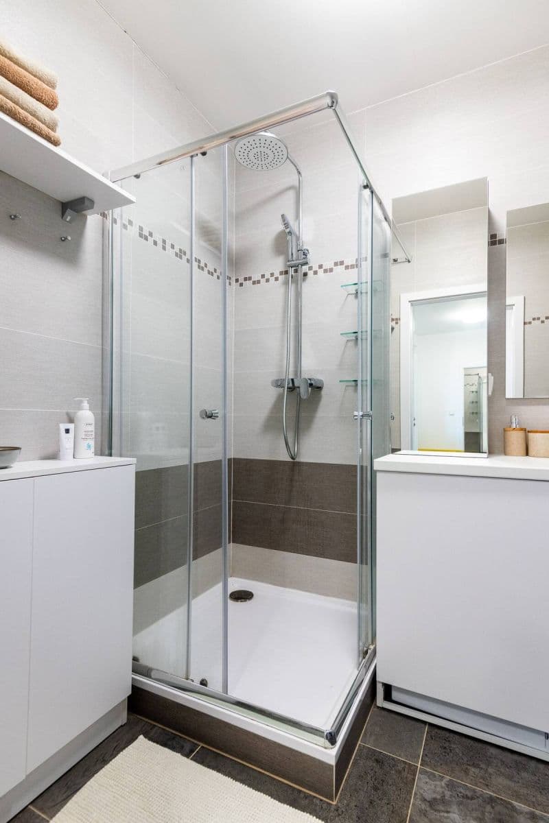 Pronájem bytu 65 m², Holečkova, Praha, Praha Pronájem bytu 65 m², Holečkova, Praha, Praha