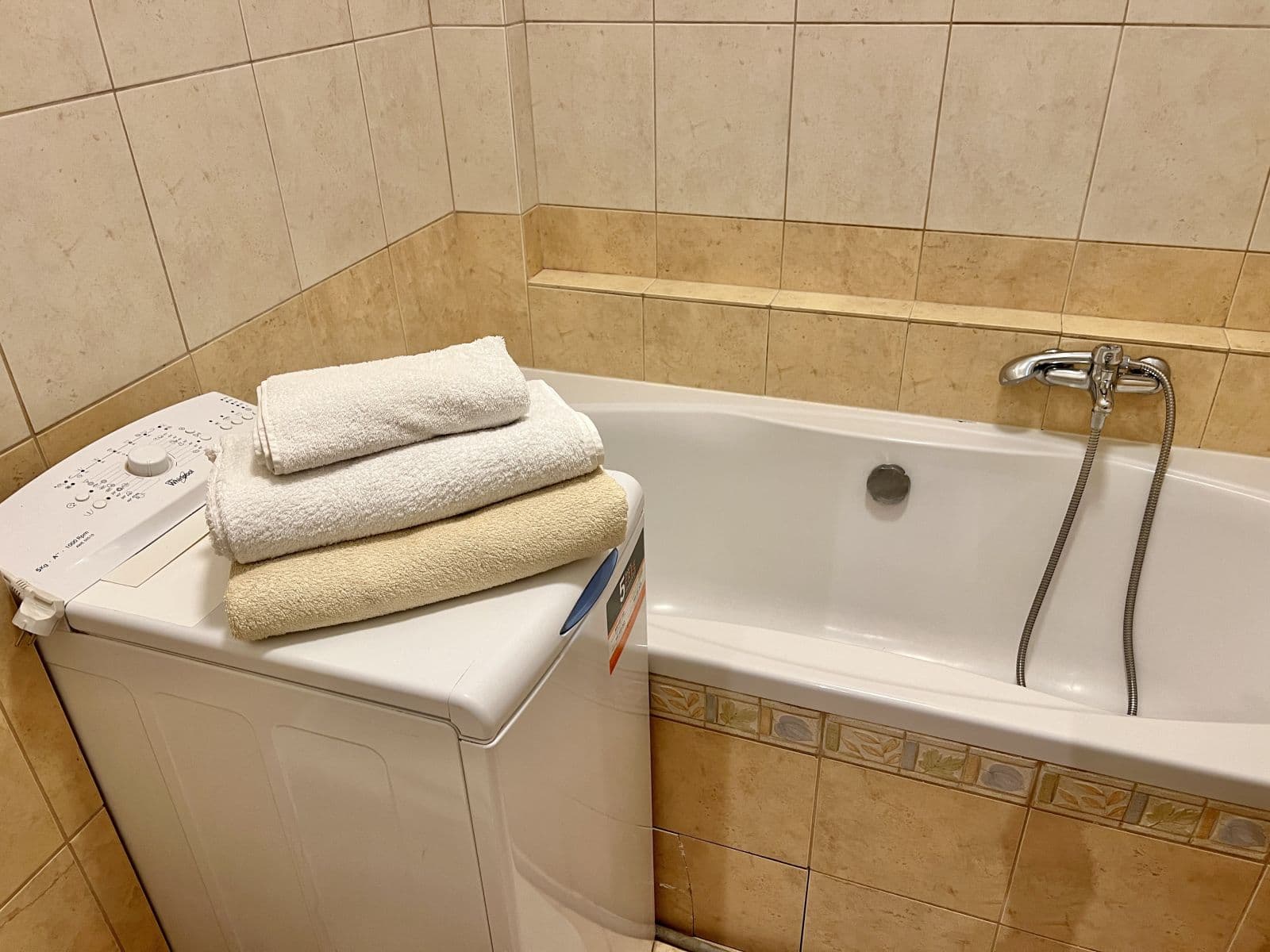 Pronájem bytu 25 m², Na Bitevní Pláni, Praha, Praha Pronájem bytu 25 m², Na Bitevní Pláni, Praha, Praha