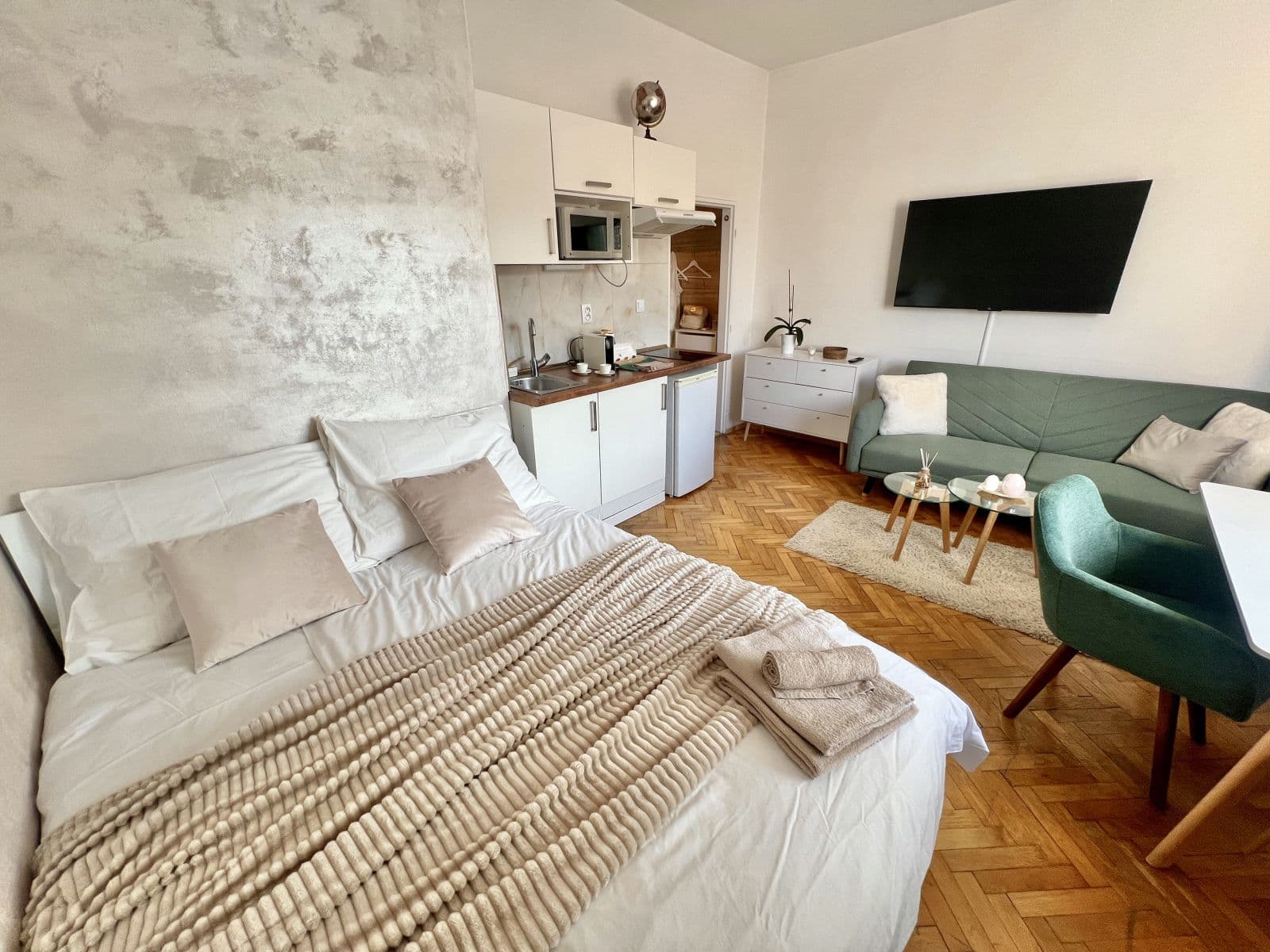 Pronájem bytu 25 m², Na Bitevní Pláni, Praha, Praha Pronájem bytu 25 m², Na Bitevní Pláni, Praha, Praha