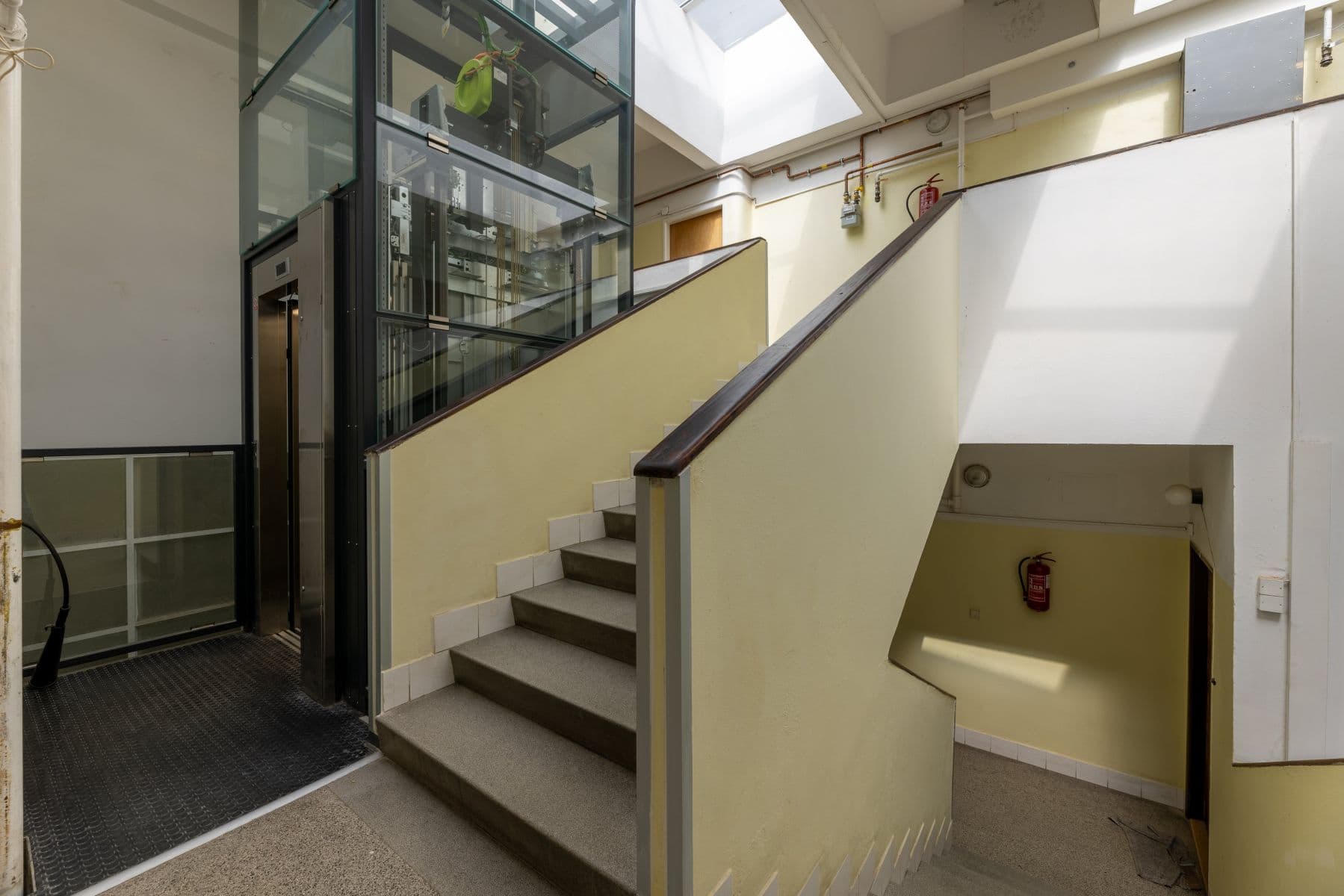 Pronájem bytu 25 m², Na Bitevní Pláni, Praha, Praha Pronájem bytu 25 m², Na Bitevní Pláni, Praha, Praha