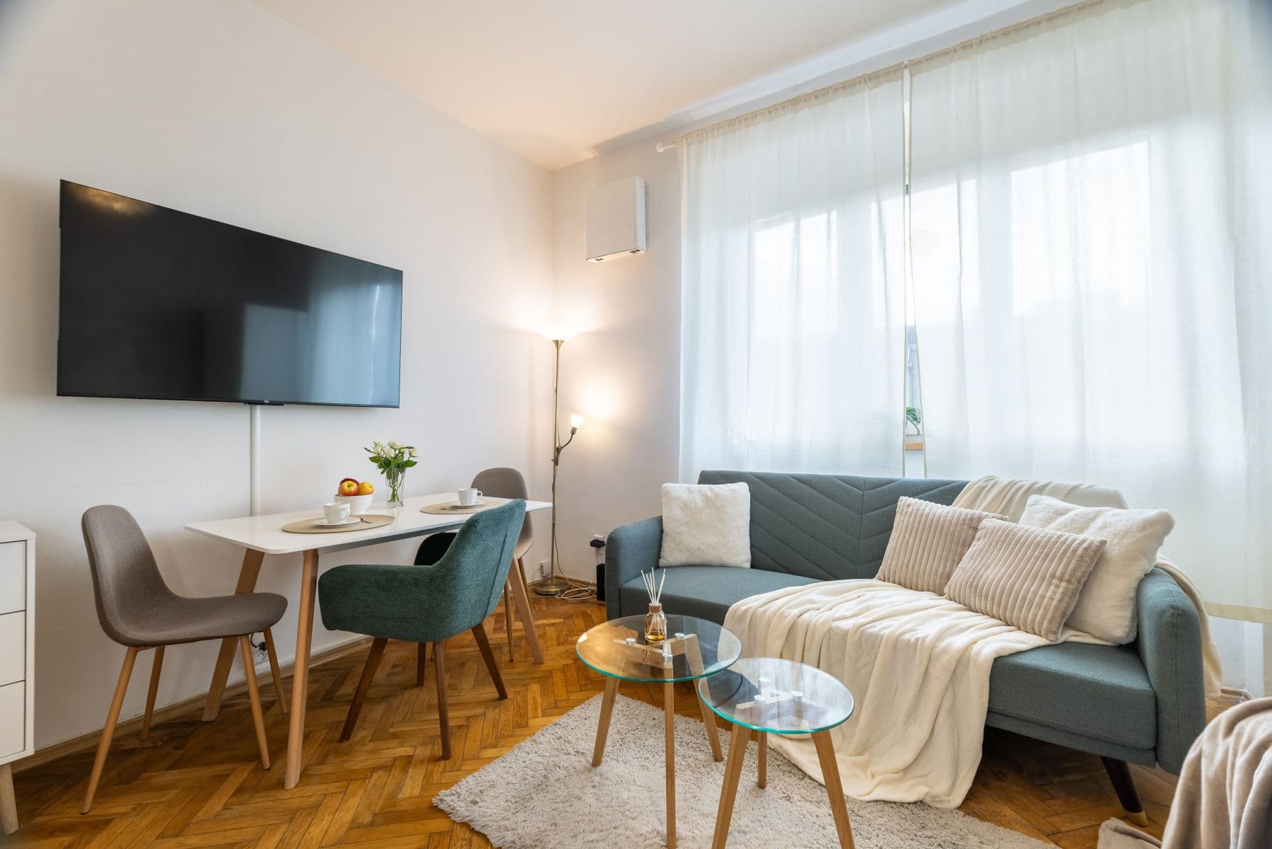 Pronájem bytu 25 m², Na Bitevní Pláni, Praha, Praha Pronájem bytu 25 m², Na Bitevní Pláni, Praha, Praha
