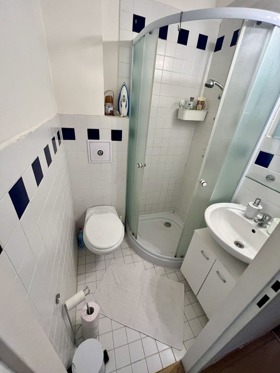 Pronájem bytu 25 m², Magistrů, Praha, Praha Pronájem bytu 25 m², Magistrů, Praha, Praha