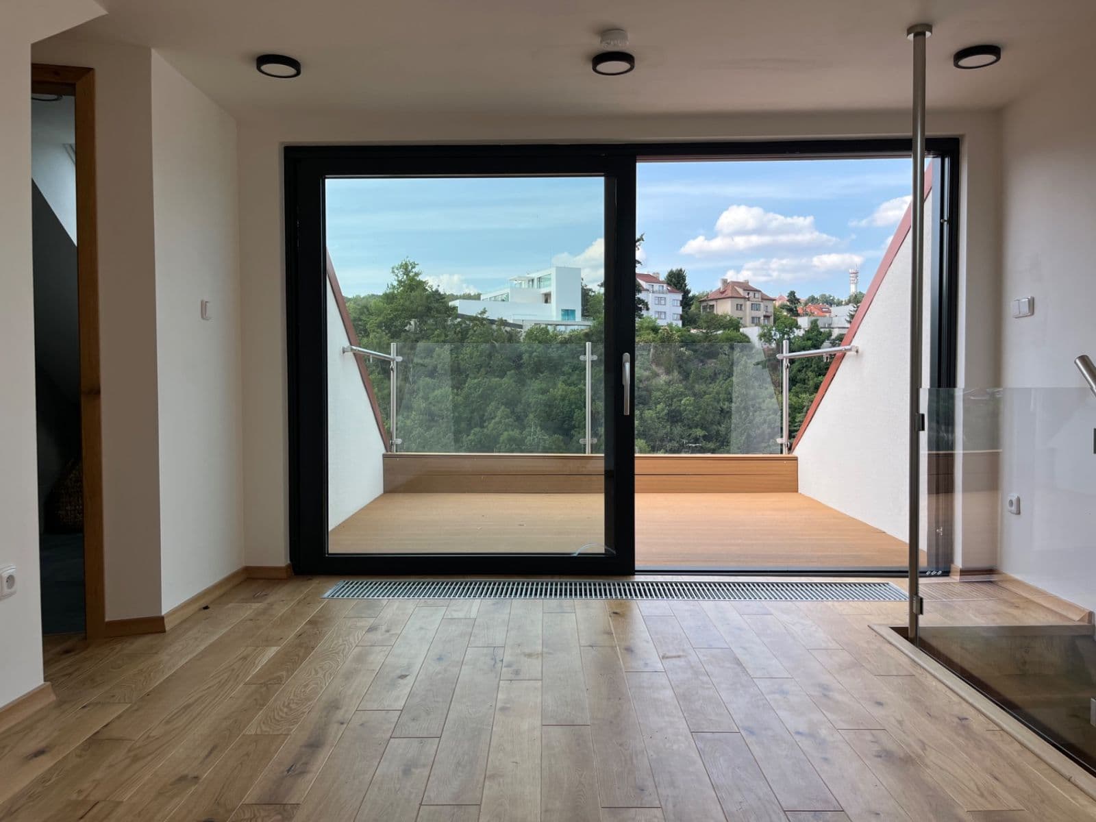 Pronájem bytu 4+kk 100 m², Pod Kavalírkou, Praha, Praha Pronájem bytu 4+kk 100 m², Pod Kavalírkou, Praha, Praha