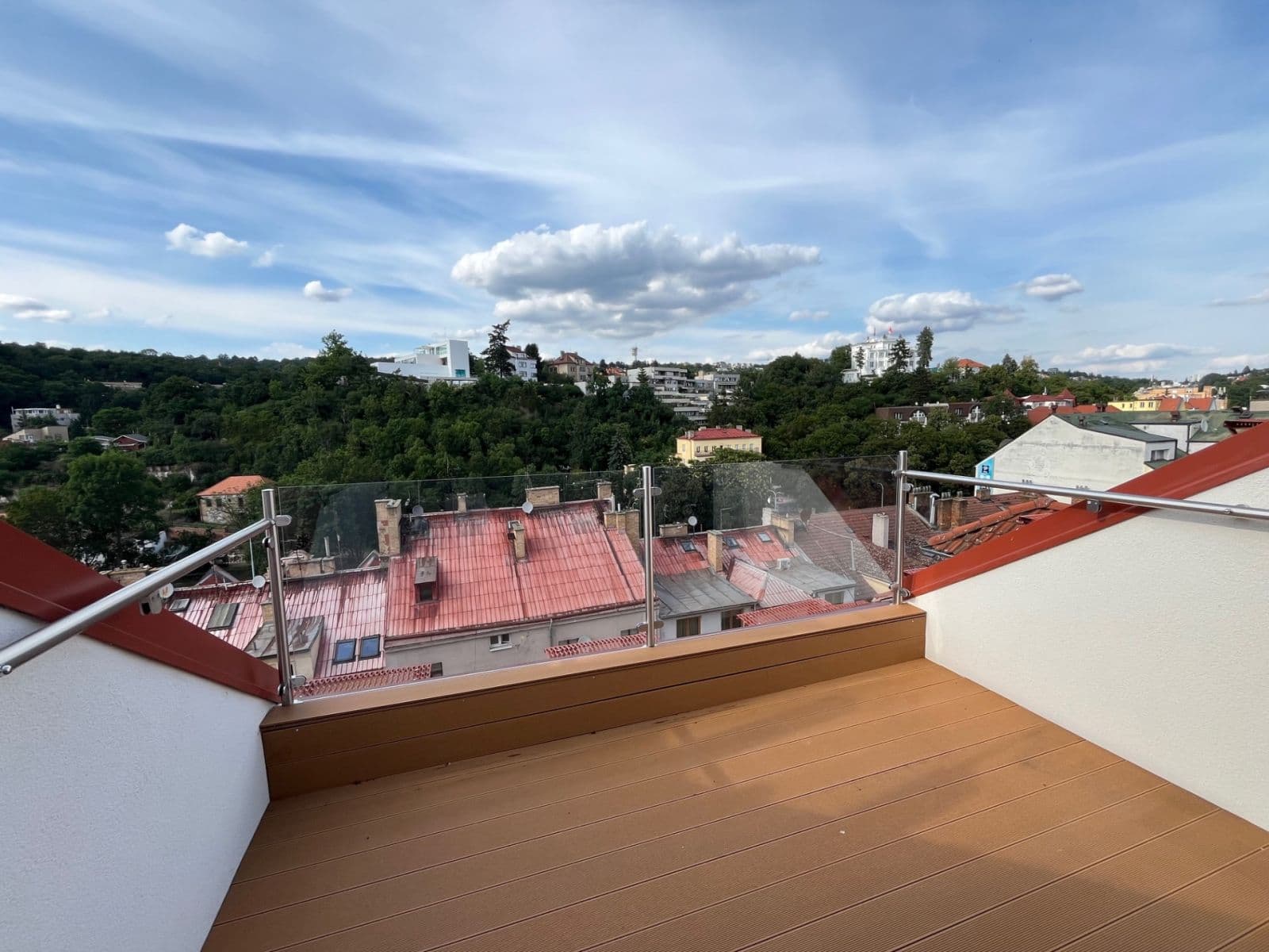 Pronájem bytu 4+kk 100 m², Pod Kavalírkou, Praha, Praha Pronájem bytu 4+kk 100 m², Pod Kavalírkou, Praha, Praha