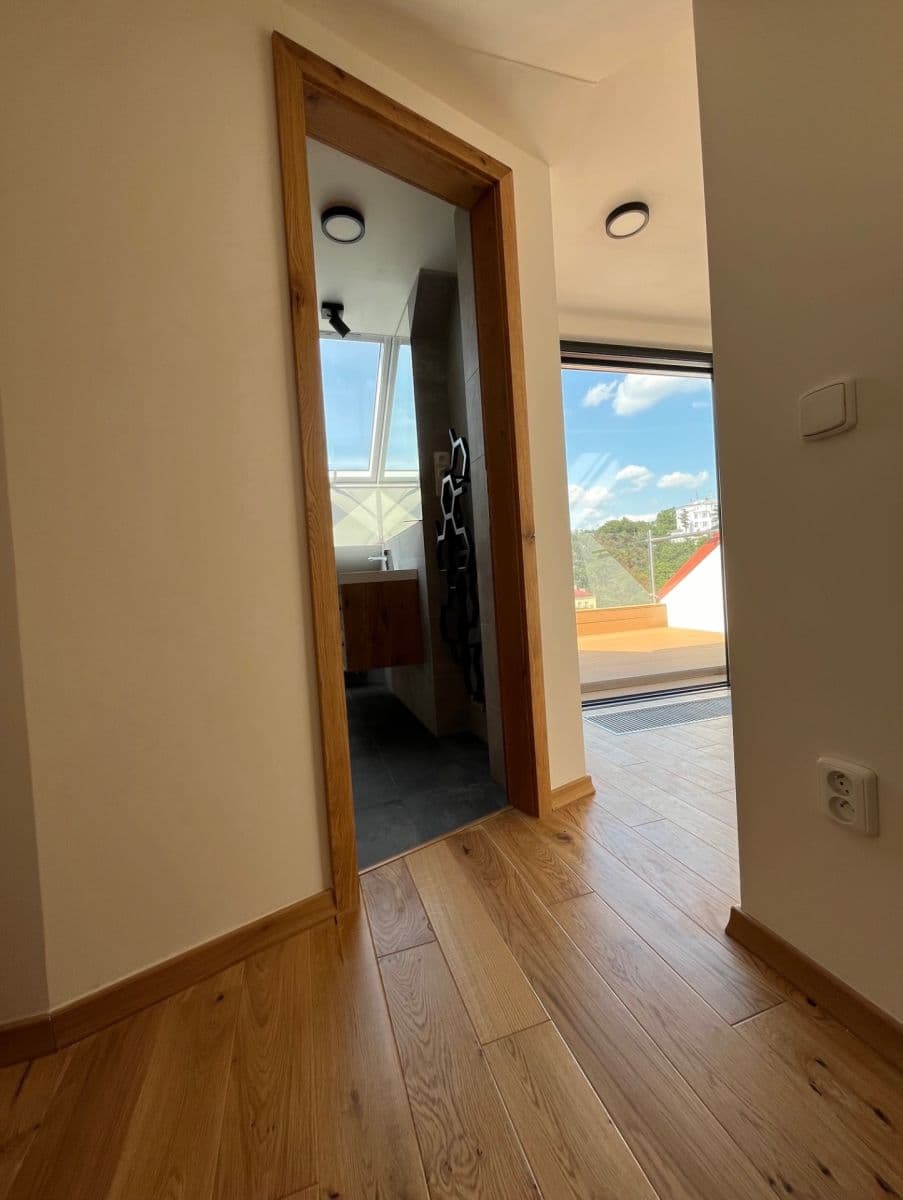 Pronájem bytu 4+kk 100 m², Pod Kavalírkou, Praha, Praha Pronájem bytu 4+kk 100 m², Pod Kavalírkou, Praha, Praha