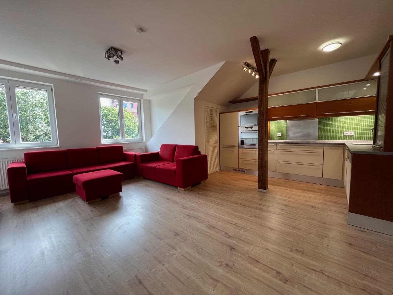 Pronájem bytu 4+kk 100 m², Pod Kavalírkou, Praha, Praha Pronájem bytu 4+kk 100 m², Pod Kavalírkou, Praha, Praha