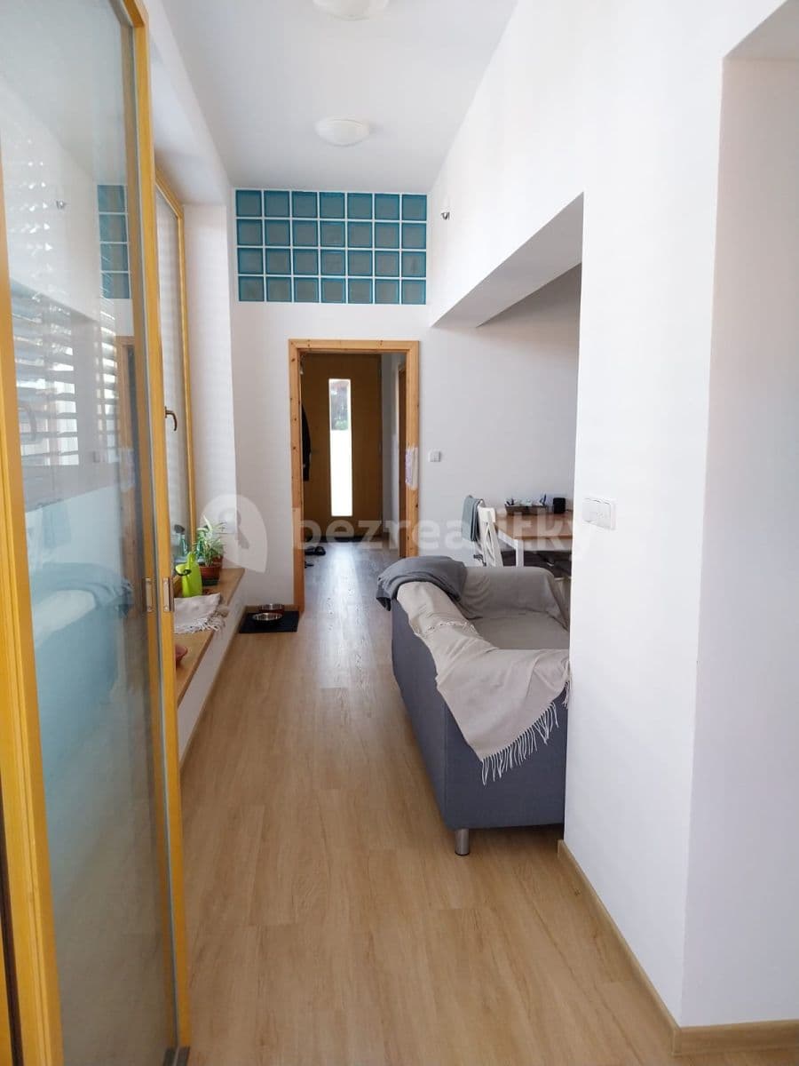 Pronájem domu 84 m², pozemek 150 m², Vršovická, Radostice, Jihomoravský kraj Pronájem domu 84 m², pozemek 150 m², Vršovická, Radostice, Jihomoravský kraj