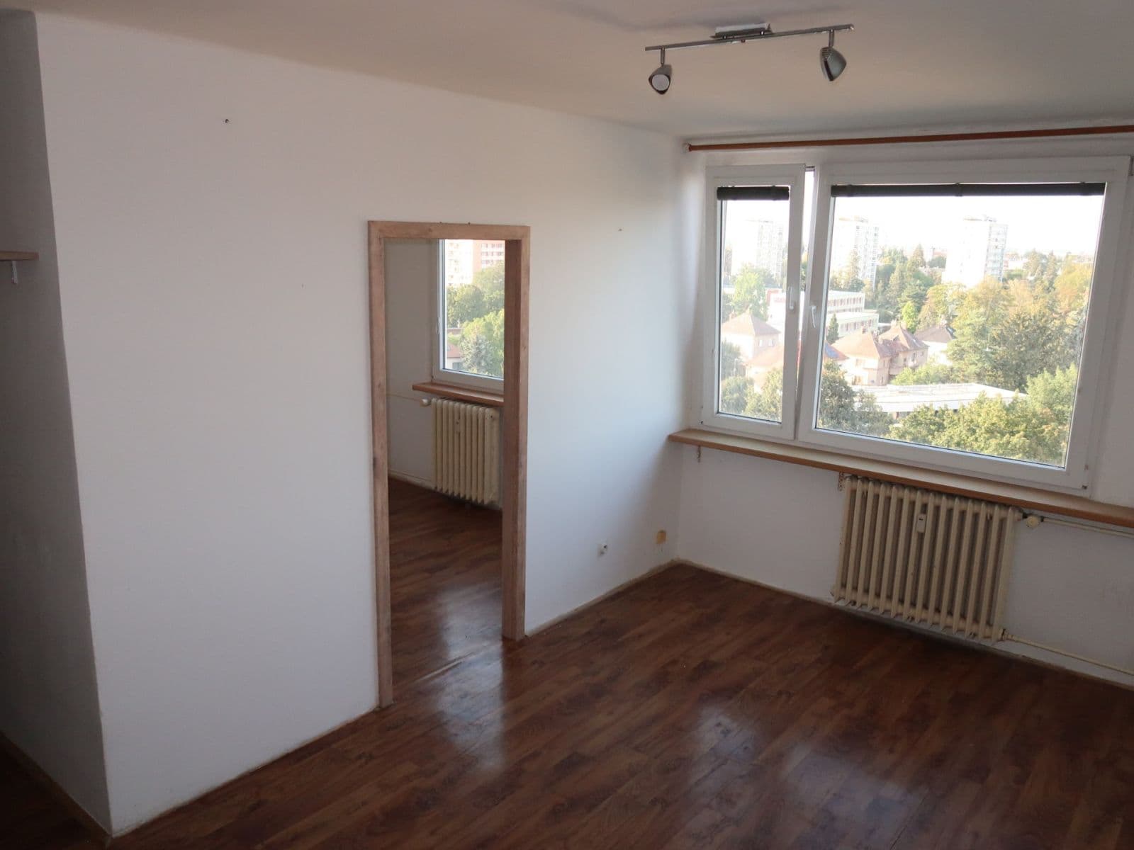 Pronájem bytu 2+kk 34 m², Veverkova, Hradec Králové, Královéhradecký kraj Pronájem bytu 2+kk 34 m², Veverkova, Hradec Králové, Královéhradecký kraj