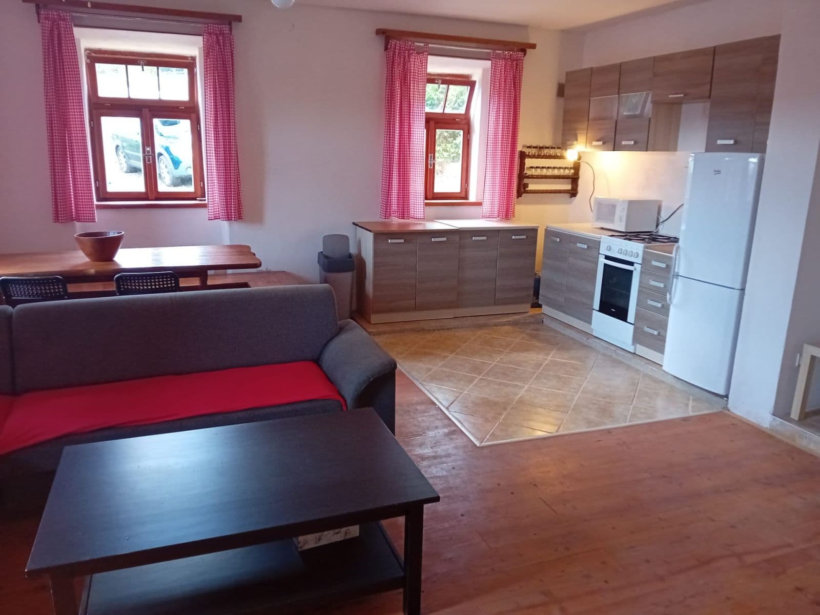 Prodej domu 218 m², pozemek 783 m², Lázně Bělohrad, Královéhradecký kraj Prodej domu 218 m², pozemek 783 m², Lázně Bělohrad, Královéhradecký kraj