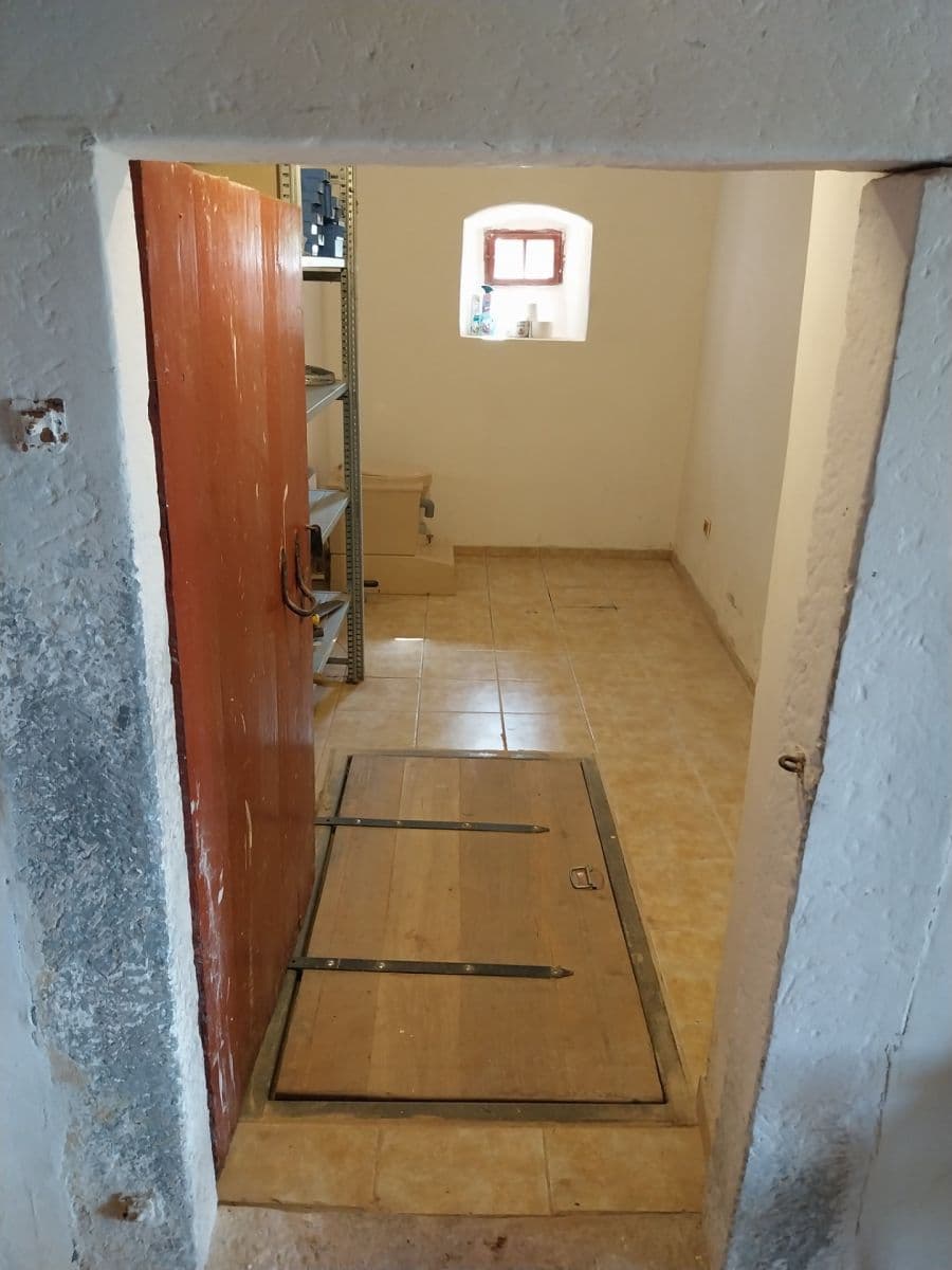 Prodej domu 218 m², pozemek 783 m², Lázně Bělohrad, Královéhradecký kraj Prodej domu 218 m², pozemek 783 m², Lázně Bělohrad, Královéhradecký kraj