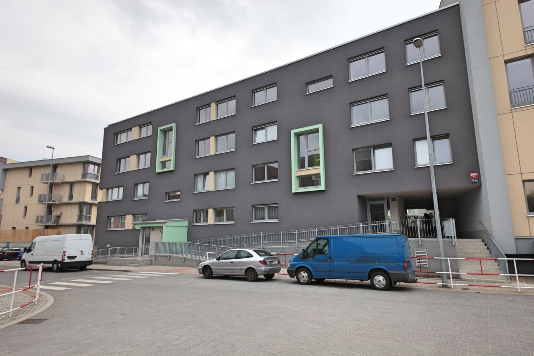 Pronájem bytu 85 m², Olgy Havlové, Praha, Praha Pronájem bytu 85 m², Olgy Havlové, Praha, Praha