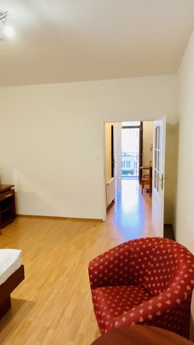 Pronájem bytu 37 m², Jana Masaryka, Praha, Praha Pronájem bytu 37 m², Jana Masaryka, Praha, Praha