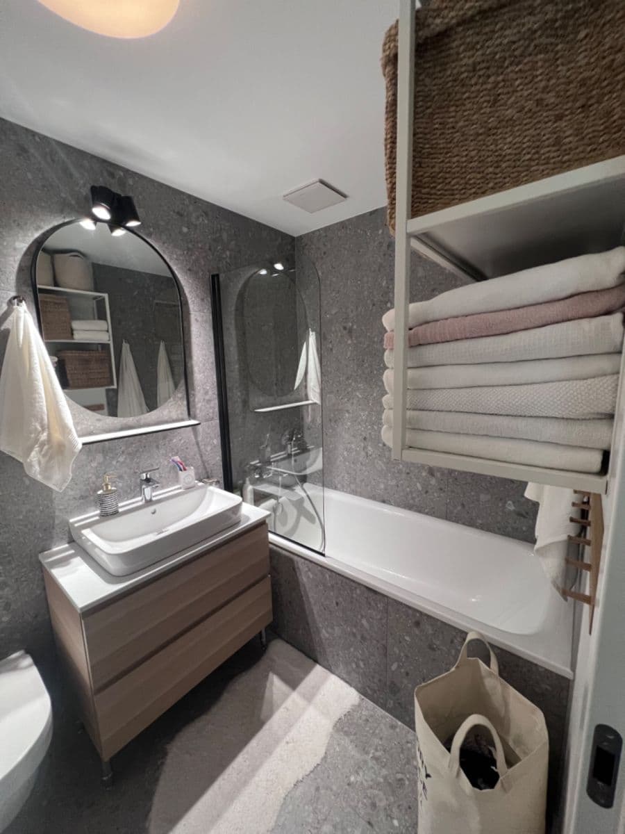 Pronájem bytu 1+1 60 m², Račianska, Nové Mesto, Bratislavský kraj Pronájem bytu 1+1 60 m², Račianska, Nové Mesto, Bratislavský kraj