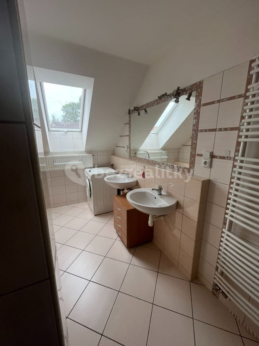 Pronájem bytu 3+kk 120 m², Bohatcova, Brno, Jihomoravský kraj Pronájem bytu 3+kk 120 m², Bohatcova, Brno, Jihomoravský kraj