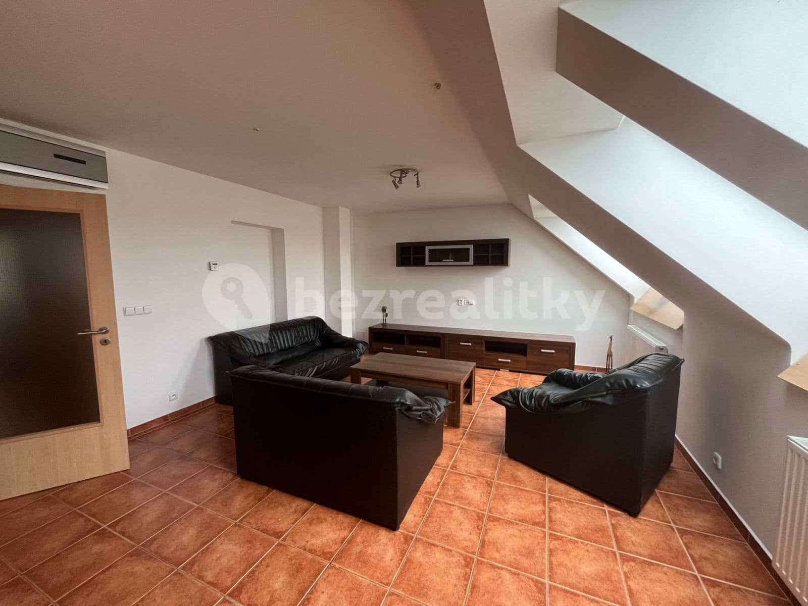 Pronájem bytu 3+kk 120 m², Bohatcova, Brno, Jihomoravský kraj Pronájem bytu 3+kk 120 m², Bohatcova, Brno, Jihomoravský kraj